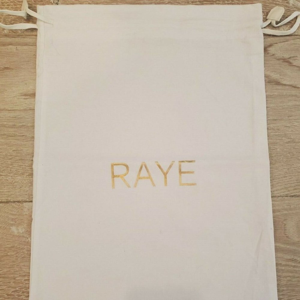 RAYE White Cloth Dust Bag with Drawstring Shoe Purse Size 10.5 X 15” Accessories